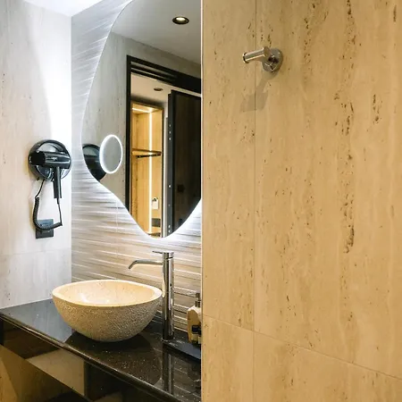 Hotel Black Rocks *