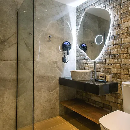 Hotel Black Rocks *